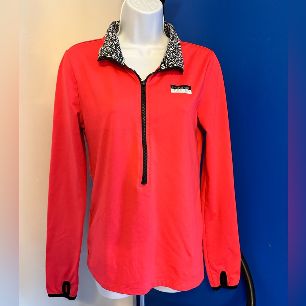 Victoria’s Secret PINK 1/2 zip top, size medium